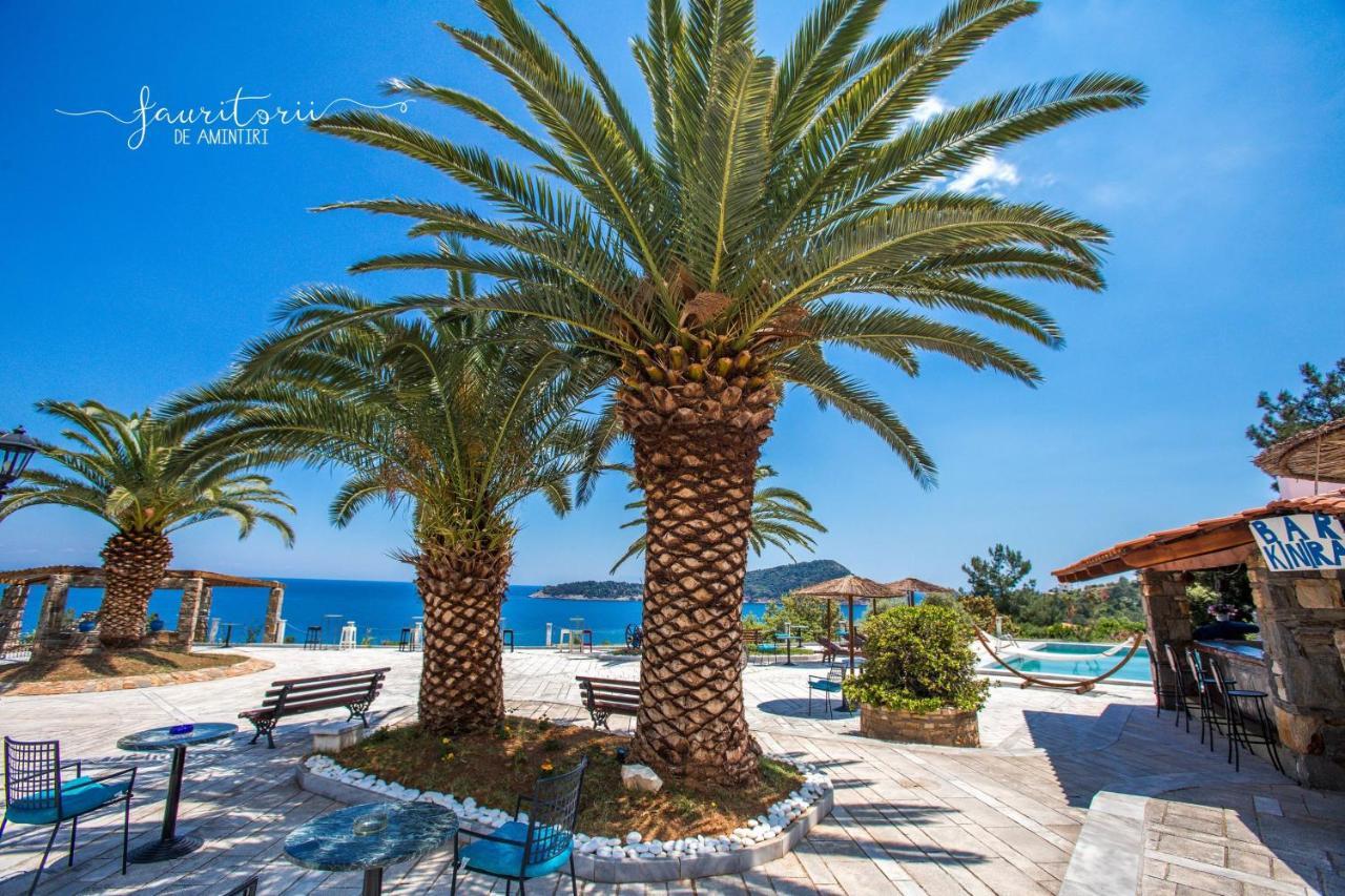 Kinira Beach Hotel Экстерьер фото