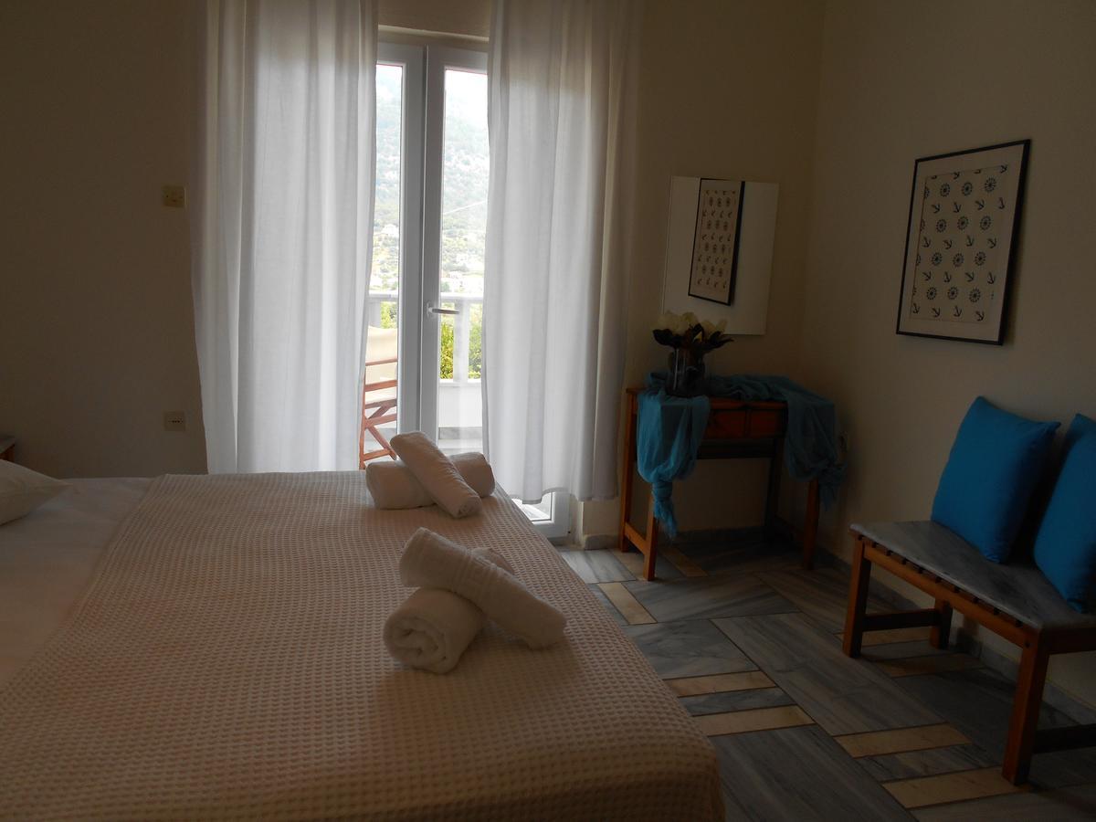 Kinira Beach Hotel Экстерьер фото