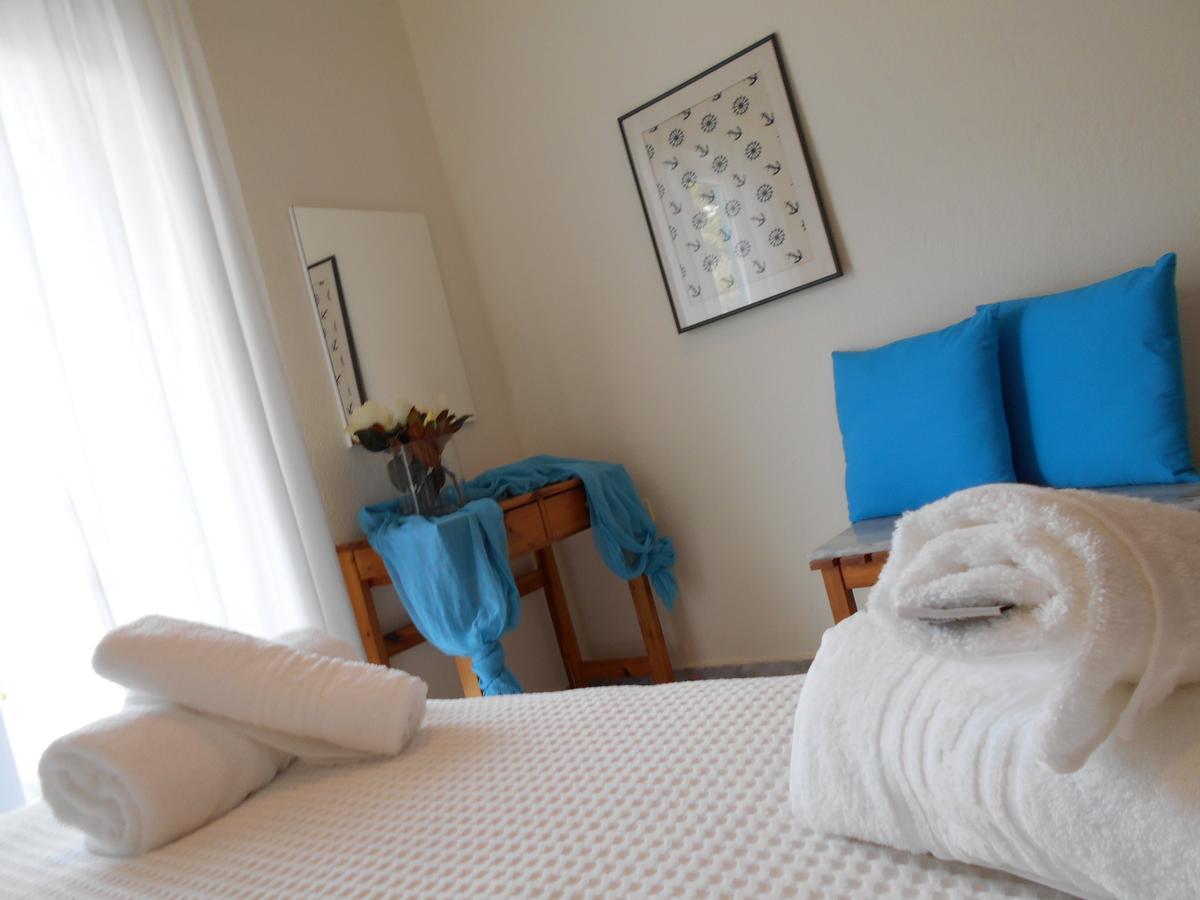 Kinira Beach Hotel Экстерьер фото