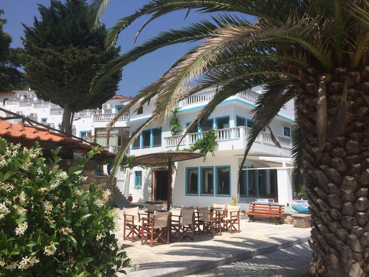 Kinira Beach Hotel Экстерьер фото
